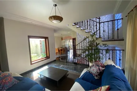 Casa com 3 Quartos para alugar, 273m² no Bosque, Vinhedo