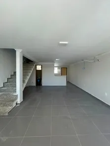 Casa com 3 Quartos à venda, 128m² no Lagoa, Macaé