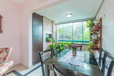Apartamento com 2 Quartos à venda, 66m² no Teresópolis, Porto Alegre
