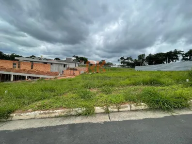 Lote/Terreno à venda, 360m² no Nacional, Contagem