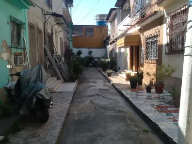 Casa com 2 Quartos à venda, 110m² no Santo Cristo, Rio de Janeiro