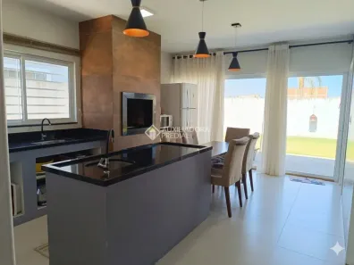 Casa com 3 Quartos à venda, 107m² no Aririú, Palhoça