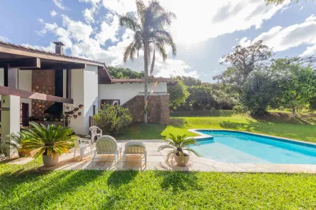 Casa de Condomínio com 3 Quartos à venda, 388m² no Cavalhada, Porto Alegre