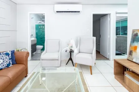 Imóvel Comercial com 3 Quartos para alugar, 350m² no Jardim Karaíba, Uberlândia