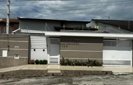 Casa com 5 Quartos à venda, 259m² no Jardim América, Jacareí