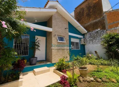 Casa com 3 Quartos à venda, 170m² no Ponta Porã, Cachoeirinha