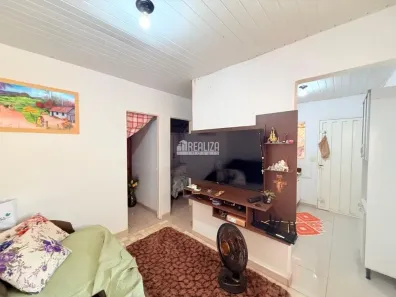 Casa com 2 Quartos à venda, 77m² no Jardim Esplanada, Uberaba