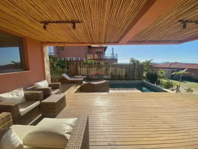 Casa de Condomínio com 4 Quartos à venda, 350m² no Golfe, Armação dos Búzios