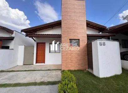 Casa com 3 Quartos à venda, 69m² no Barreiro, Taubaté