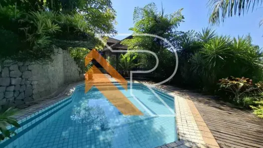 Casa de Condomínio com 3 Quartos à venda, 375m² no Engenho do Mato, Niterói