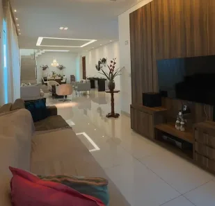 Casa com 4 Quartos à venda, 490m² no Jardim Colina, Uberlândia
