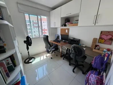 Apartamento com 3 Quartos à venda, 77m² no Renascença, São Luís