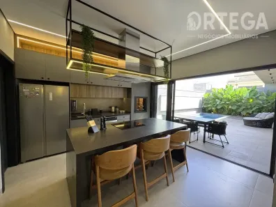 Casa com 3 Quartos à venda, 172m² no Residencial Moreschi, Maringá