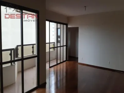 Apartamento com 3 Quartos à venda, 216m² no Anhangabaú, Jundiaí