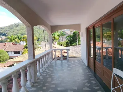 Imóvel Comercial com 4 Quartos para alugar, 90m² no Barra do Imbuí, Teresópolis