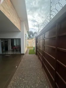 Casa com 3 Quartos à venda, 204m² no Parque das Laranjeiras Prolongamento, Rio Verde