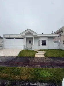 Casa com 3 Quartos à venda, 214m² no Cachoeira do Bom Jesus, Florianópolis