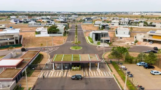 Lote/Terreno à venda, 555m² no Village do Lago, Três Lagoas