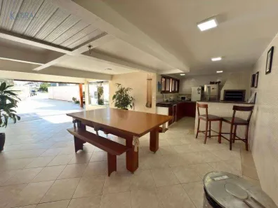 Casa com 3 Quartos para alugar, 264m² no Campeche, Florianópolis