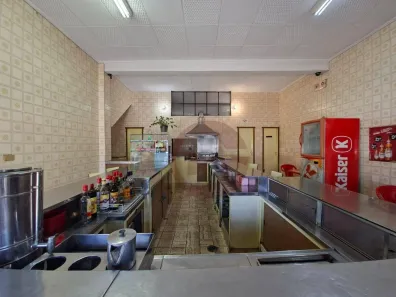 Ponto Comercial para alugar, 80m² no Jardim Ivana, São Paulo