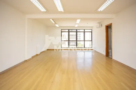 Sala Comercial para alugar, 55m² no Auxiliadora, Porto Alegre