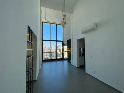 Apartamento com 2 Quartos para alugar, 95m² no Vila Olímpia, São Paulo