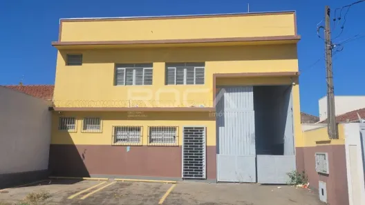 Galpão/Depósito/Armazém para alugar, 344m² no Vila Lutfalla, São Carlos
