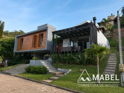 Casa com 3 Quartos à venda, 389m² no Morrinhos, Garopaba