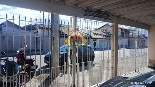 Casa com 4 Quartos à venda, 250m² no Vila Areao, Taubaté