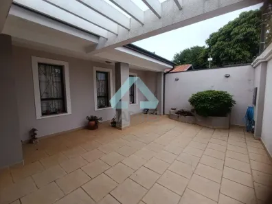 Casa com 3 Quartos à venda, 160m² no Vila Carmelo, Botucatu