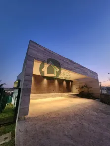 Casa com 4 Quartos à venda, 324m² no Jardins Nápoles, Senador Canedo