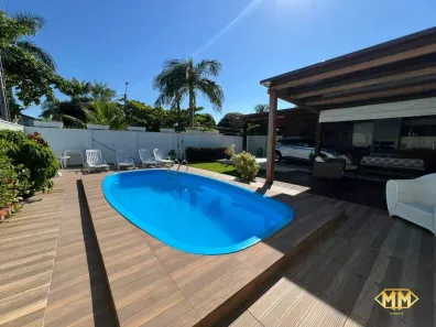 Casa com 3 Quartos à venda, 200m² no Daniela, Florianópolis