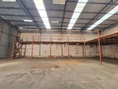 Galpão/Depósito/Armazém para alugar, 600m² no Vila Guarani (Z Sul), São Paulo