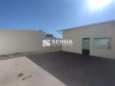 Casa com 2 Quartos para alugar, 10m² no Dona Zulmira, Uberlândia