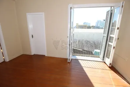 Apartamento com 2 Quartos para alugar, 85m² no Centro, Pelotas
