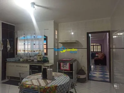Sobrado com 3 Quartos à venda, 230m² no Vila Guarani, Santo André