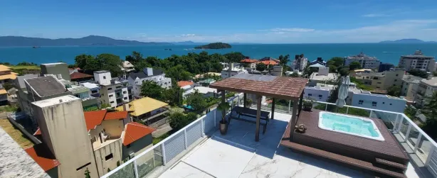 Cobertura com 4 Quartos à venda, 560m² no Canasvieiras, Florianópolis