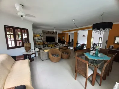 Casa de Condomínio com 5 Quartos à venda, 300m² no Sapê, Niterói