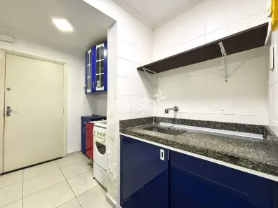 Kitnet com 1 Quarto à venda, 40m² no Gonzaga, Santos