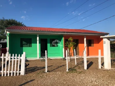 Casa com 2 Quartos à venda, 59m² no Esmeralda, Santa Cruz do Sul
