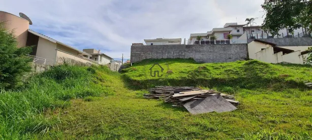 Lote/Terreno à venda, 450m² no Rainha, Louveira