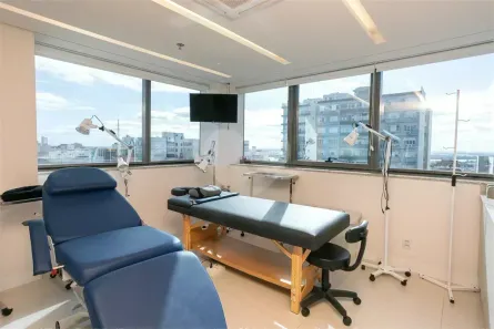 Sala Comercial à venda, 52m² no Independência, Porto Alegre