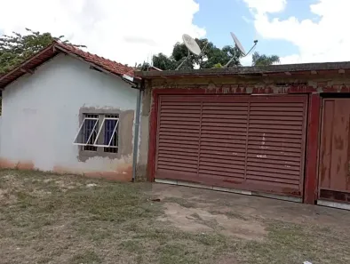 Fazenda/Sítio com 2 Quartos à venda, 800m² no Dirceu (Distrito de Marilia), Marília