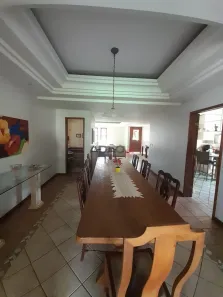 Sobrado com 4 Quartos à venda, 282m² no Jardim América, Goiânia