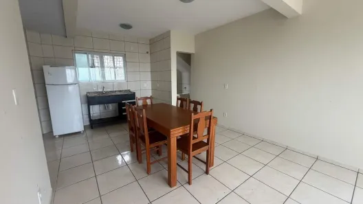 Apartamento com 2 Quartos para alugar, 60m² no Saco dos Limões, Florianópolis