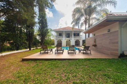 Casa de Condomínio com 3 Quartos para venda ou aluguel, 450m² no Alphaville, Santana de Parnaíba