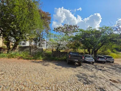 Lote/Terreno à venda, 350m² no Afonso Pena, Divinópolis
