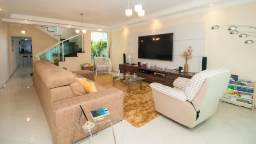 Sobrado com 3 Quartos à venda, 283m² no Vila Guiomar, Santo André