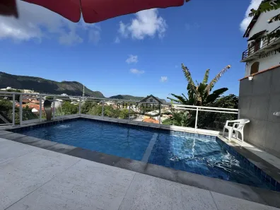 Casa com 4 Quartos à venda, 250m² no Maravista, Niterói