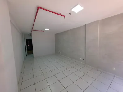 Ponto Comercial para alugar, 32m² no Asa Sul, Brasília